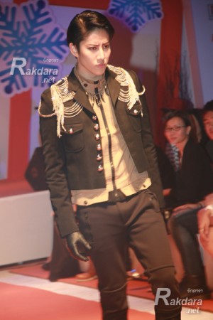 ไมค์ พิรัชต์