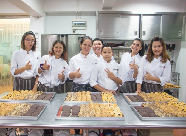เปิดสอนทำเค้ก และ เบเกอรี่ คอร์สเรียนภาคปฏิบัติ มีให้เลือกเรียนทั้งโปรแกรมระยะสั้น-ระยะยาว บทความ